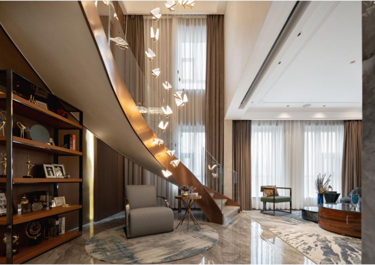 <b>大户型 vs 小户型：设计逻辑完全不同，别装错了</b>